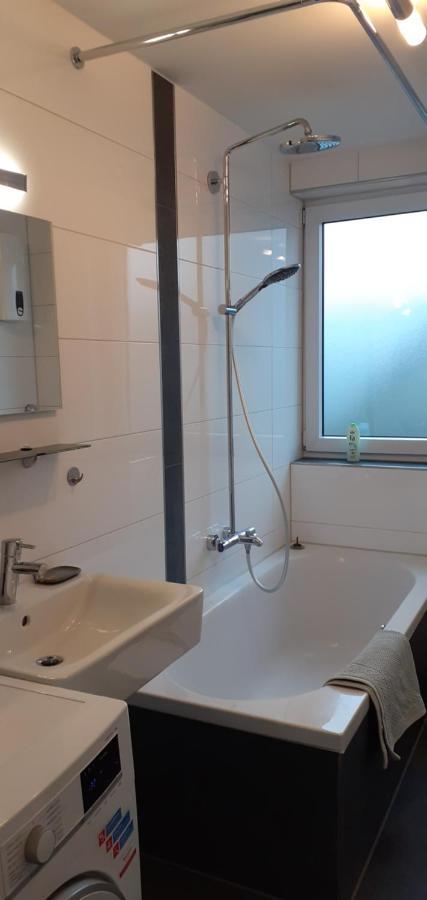 Apartments - Geraeumige 95 Qm Mit Balkon เอาก์สเบิร์ก ภายนอก รูปภาพ