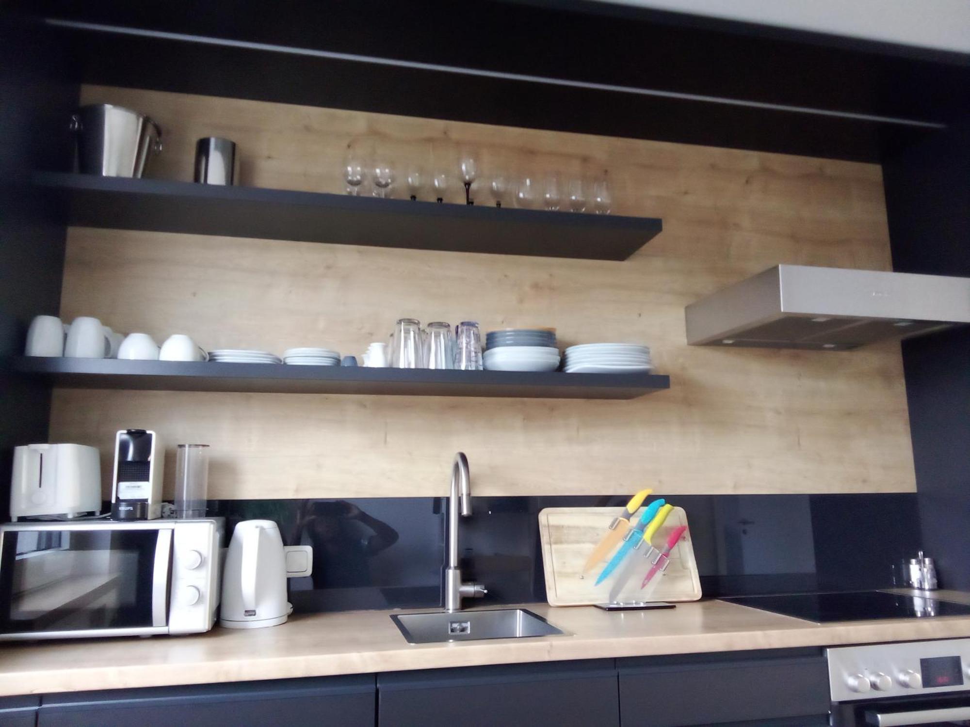 Apartments - Geraeumige 95 Qm Mit Balkon เอาก์สเบิร์ก ภายนอก รูปภาพ